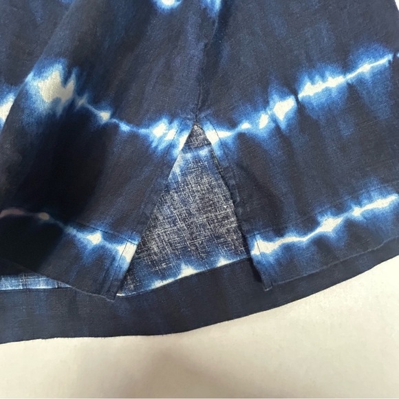 Jones New York Navy Tie-Dye 3/4 Sleeve Button Up Blouse - Picture 5 of 9